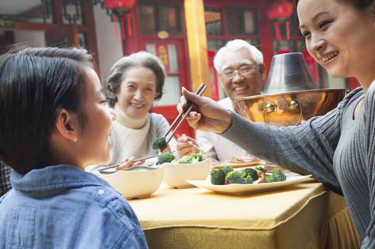 叮囑：餐後半小時是“養生黃金期”，養成3個習慣，受用下半生