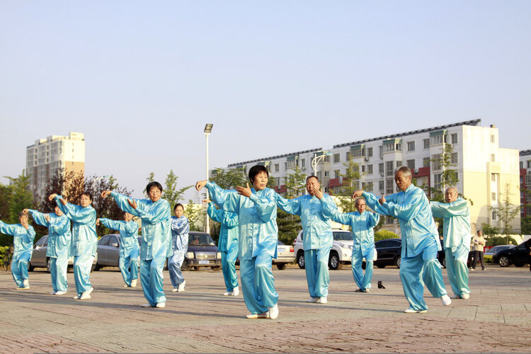 脑出血越来越多，哈佛大学医学院：坚持做到这6件事，远离脑出血